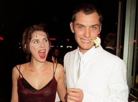 Frost and Jude Law in October 1997, a month after they married.