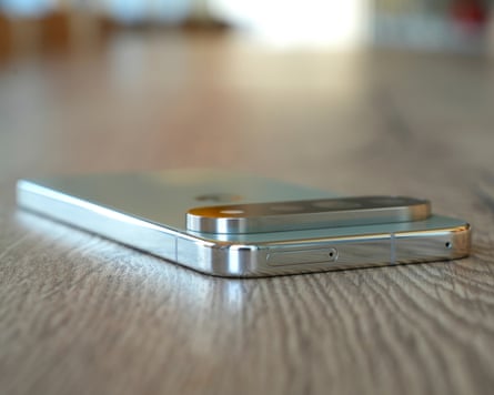 The top of a UK Google Pixel 11 Pro XL showing the sim card slot.