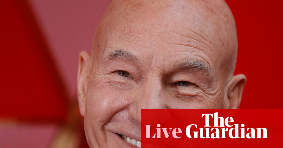 Patrick Stewart dies: Tributes pour in for British acting legend – latest updates