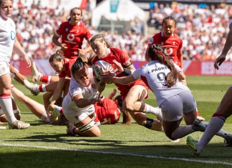 Keira Bevan races in to score Wales’ first try.