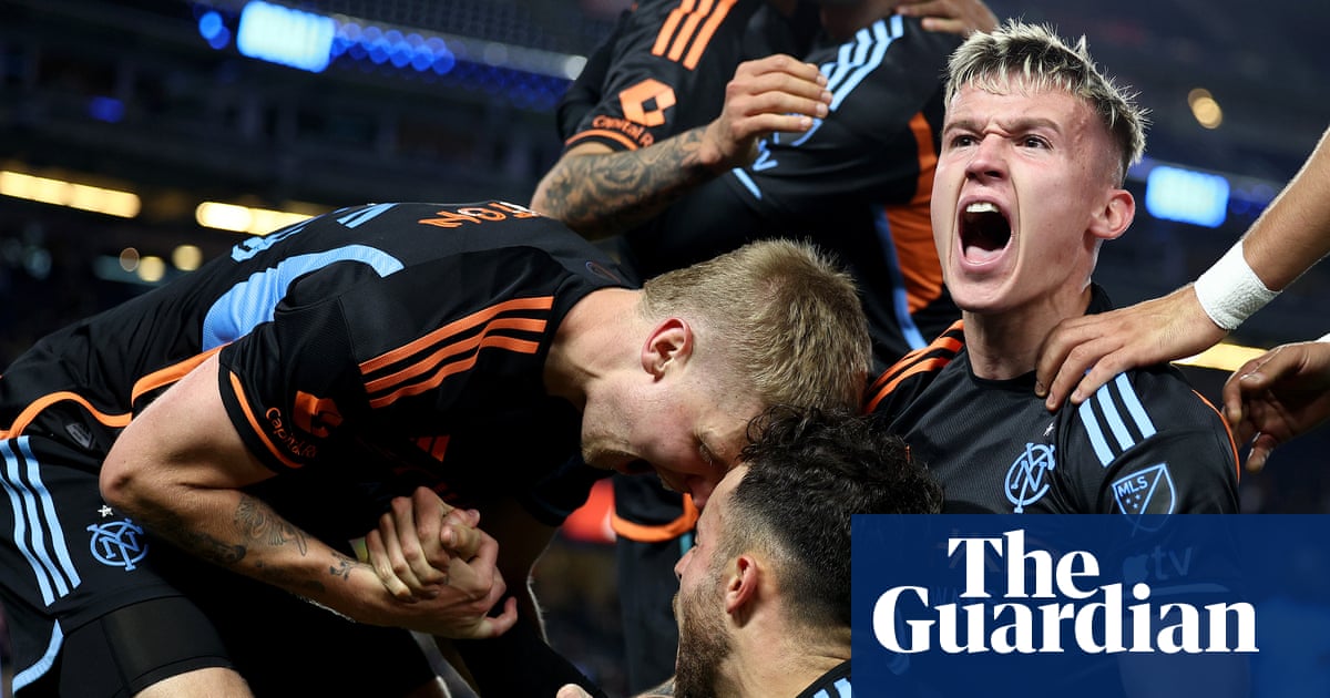 www.theguardian.com