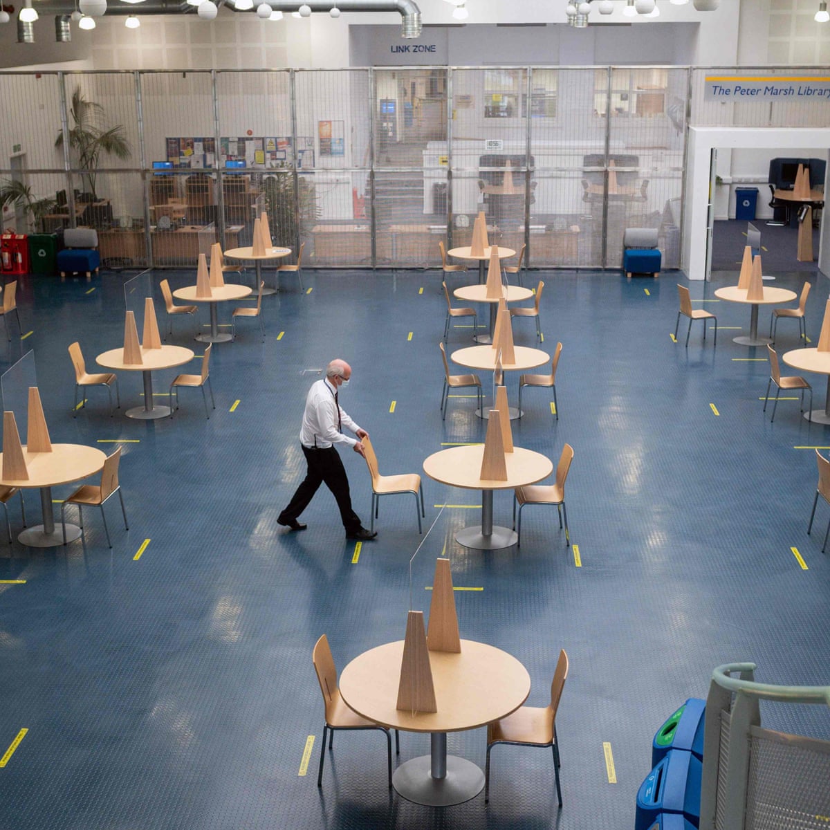 Town V Gown Tensions Rise Over Threat Of Covid Infection Rate As New Terms Starts Higher Education The Guardian Town V Gown Tensions Rise Over Threat Of Covid Infection Rate As New Terms Starts Higher Education The Guardian