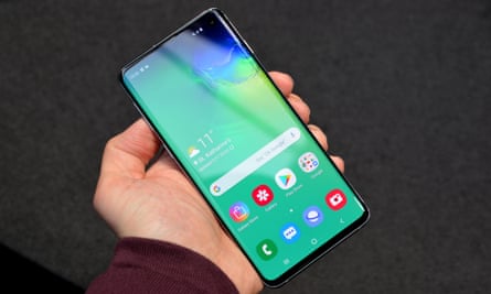 The smaller Galaxy S10 has a single hole-punch notch in the screen through which the selfie camera pokes.