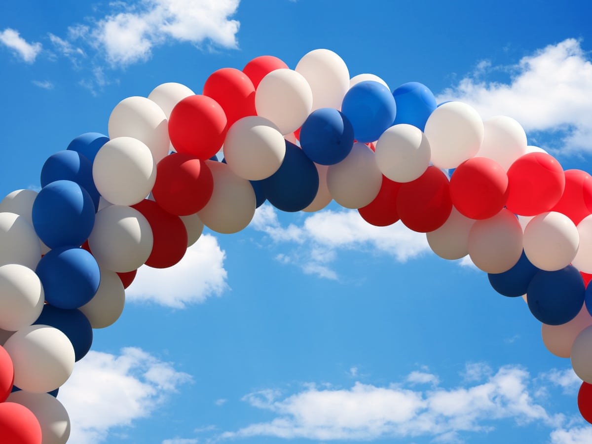 Balloon bonanza! Why Instagram's latest trend is an environmental ...