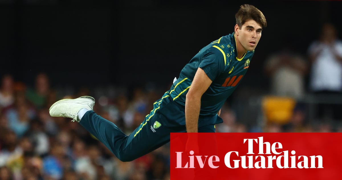 Australia v India: fifth men’s Twenty20 international – live