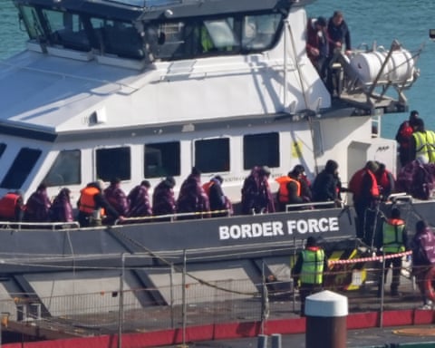 Border Force Image UK Border Force is in effect under military command, report says.H ...