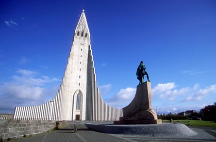The Hallgrímskirkja and statue of Leif Ericsson in Reykjavik.