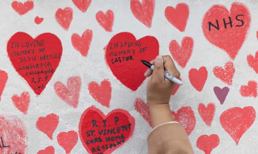 Writing on National Covid Memorial wall