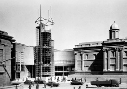 Ahrends, Burton and Koralek’s 1982 design for the extension