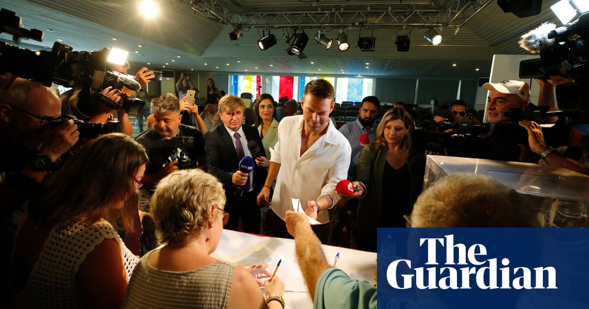 Quest for new leader of Greek opposition Syriza intensifies as runoff begins