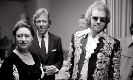 Margaret and Lord Snowdon with Elton John backstage at London’s Shaw Theatre in 1972.