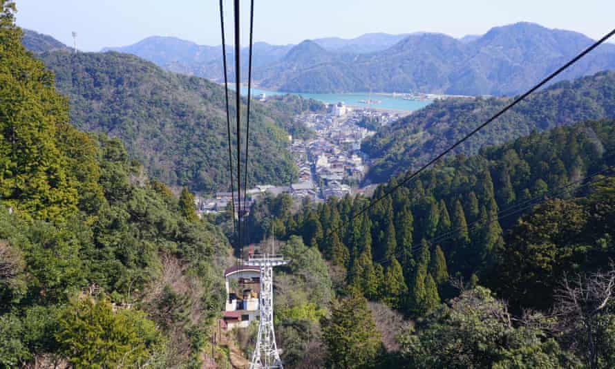 The Kinosaki Onsen ropeway.