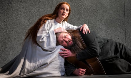 Allan Clayton (Jephtha) and Jennifer France (Iphis) in Jephtha by Handel at the Royal Opera House.
