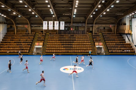 Handball is played at the “Pogoń” sports arena, a building originally belonging to a nearby coal mine that was donated in 1987 to the Pogoń Zabrze handball team, which at the time represented the mining industry.