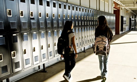 Across the US only 50% of high school students receive sex education that meets the recommendations of the federal Centers for Disease Control and Prevention. 