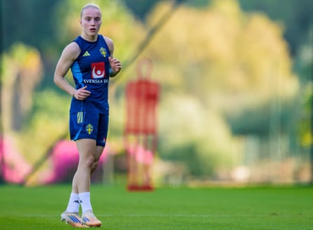 Manchester United’s Anna Sandberg trains with Sweden before they take on Euro 2025 runners-up Spain in Malaga