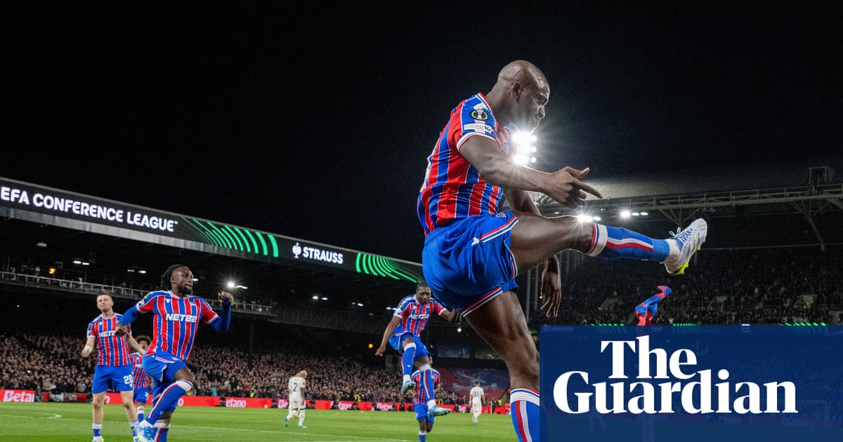 Mateta puts Crystal Palace on path to semis in rousing win over Fiorentina