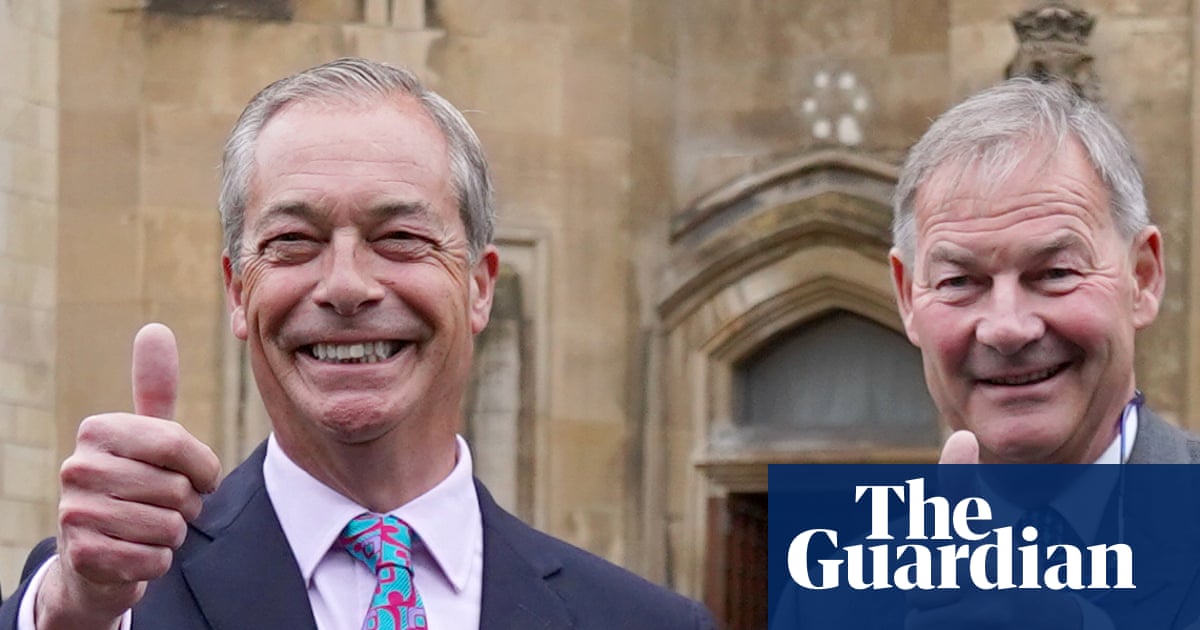 Rupert Lowe’s ‘olive branch’ to Farage piles more pressure on Reform leader