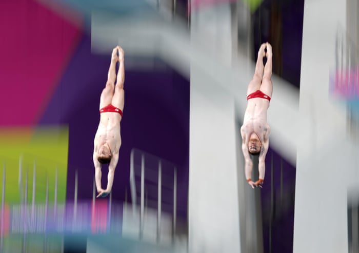 Noah Williams and Matty Lee win gold for England.