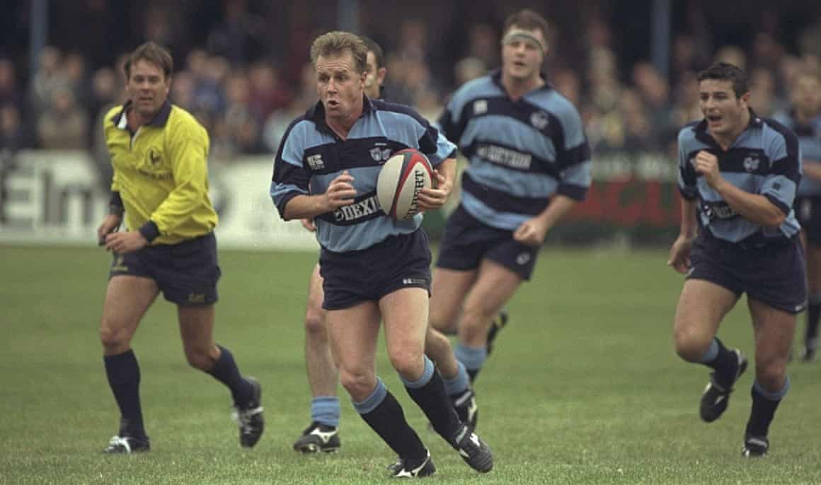 Paul Turner of Bedford makes a break during the October 1996 Courage League Division Two match against Rotherham at Goldington Road. Bedford won the match 44-30