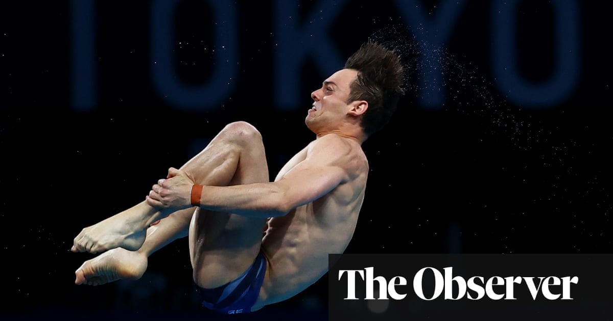 Tom Daley takes 10m diving bronze and uses platform for LGBTQ+ awareness