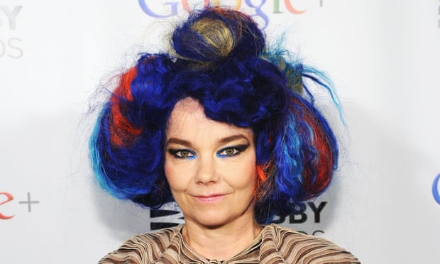 Björk detailed threats from the unnamed director.
