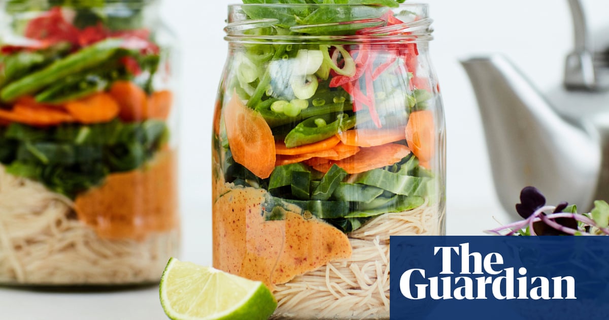 Beyond the sarnie: no-cook packed lunches to beat back-to-work blues