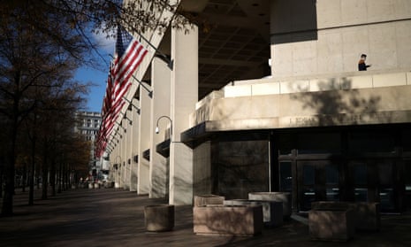 The brutalist J Edgar Hoover FBI building in Washington. The order stopped short of demanding that all new federal projects be in the classical style.