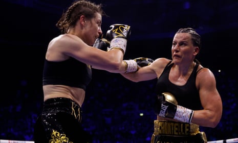 Chantelle Cameron (right) goes on the attack against Katie Taylor in Dublin.