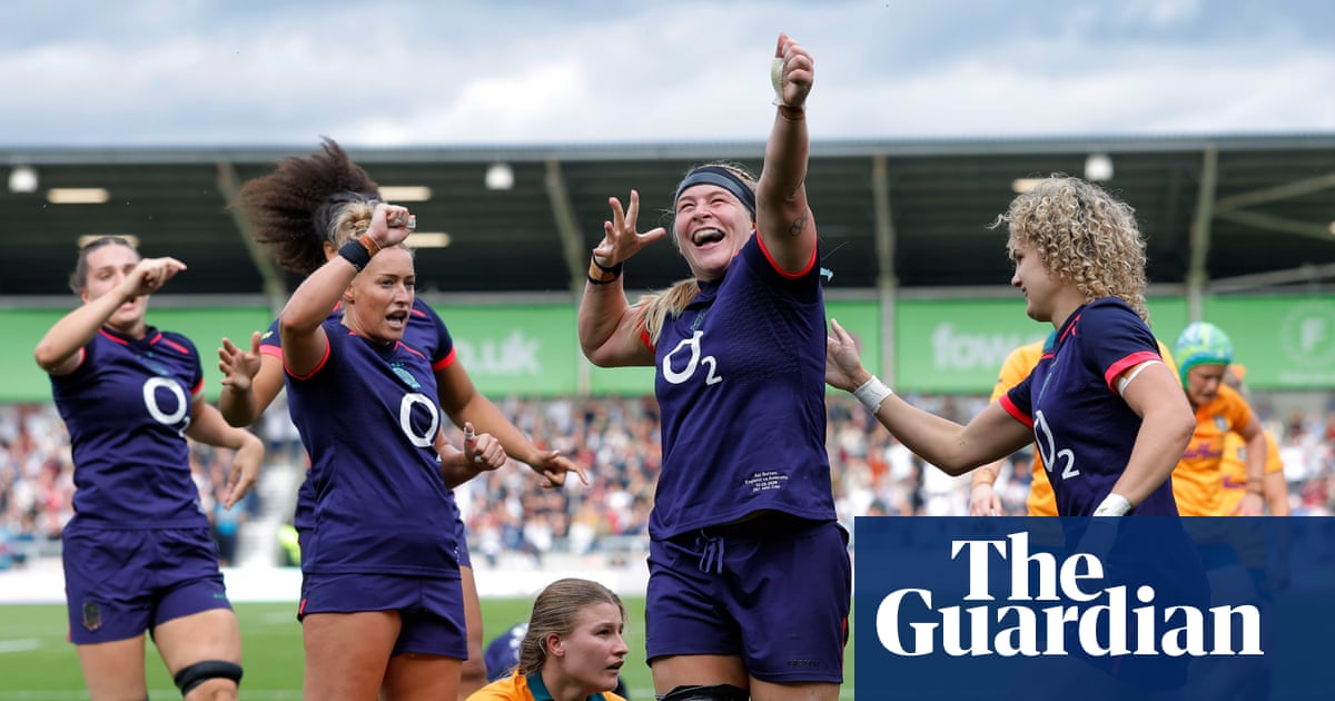 England survive sluggish start to overwhelm Australia in second half