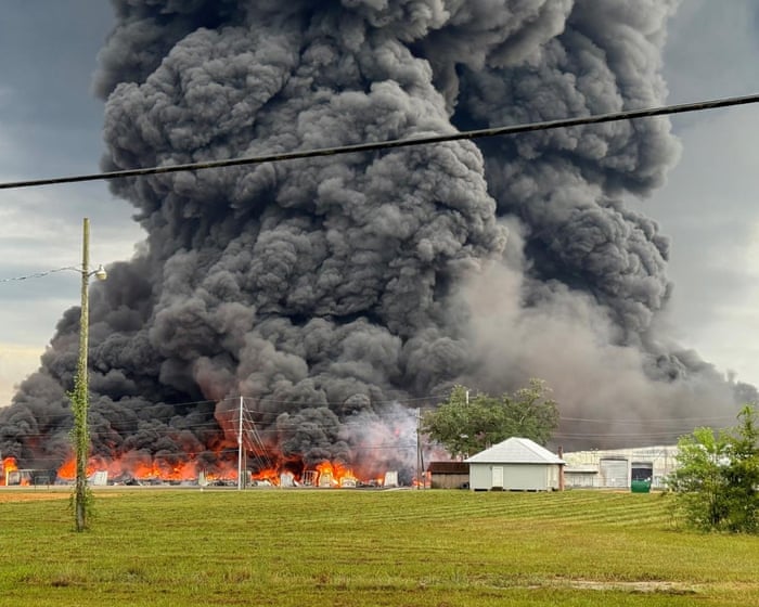 Trump officials move to kill system that protects US from chemical disasters