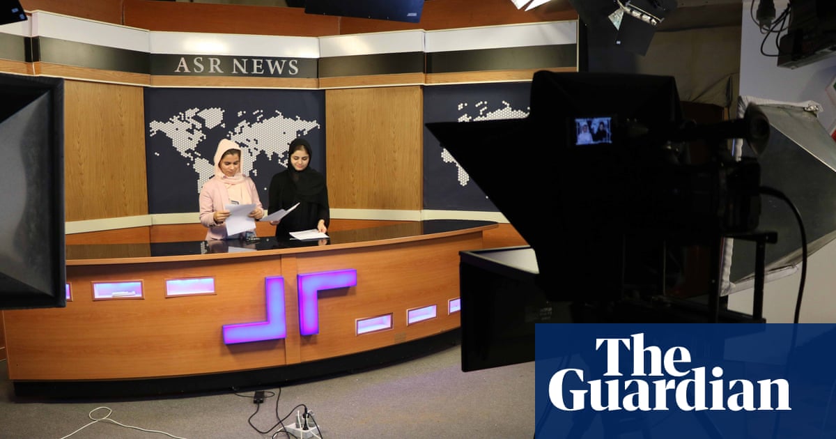 Taliban orders female Afghan TV presenters to cover faces on air