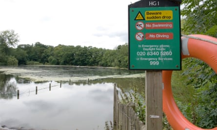 Police Divers Search Hampstead Heath Pond For Body Of Missing Man London The Guardian