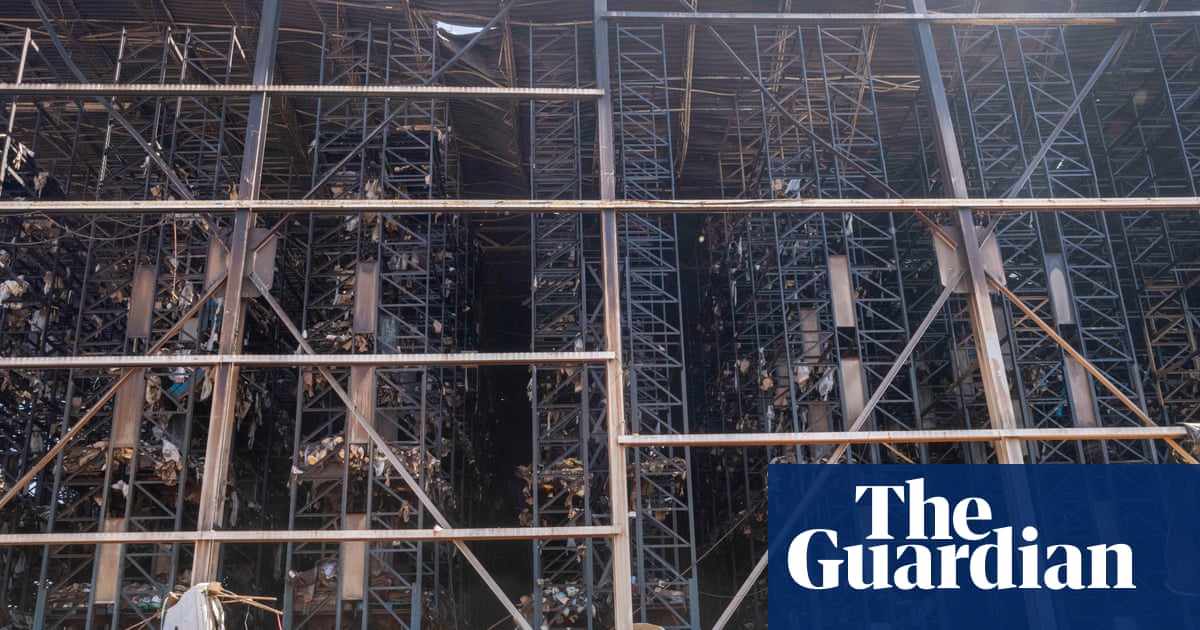 ‘Like a dead body’: after warehouse fire, LA residents say air thick with smell of rotting food