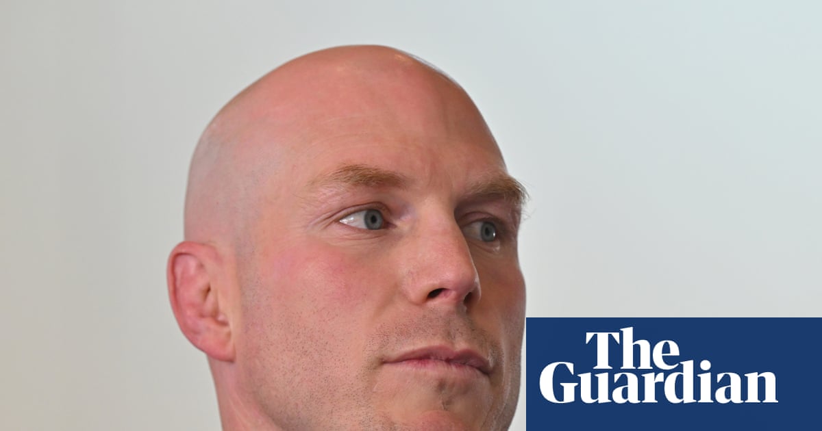 Senate showdown looms after Watt labels Pocock revolt against government secrecy a 'dummy spit'