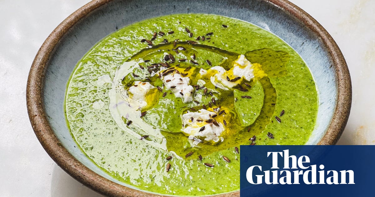 How to turn old bagged salad into a nutritious soup - recipe | Waste not