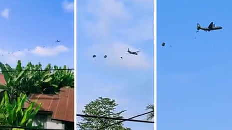 Indonesian paratroopers conduct military exercises over Papua – video