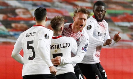 Manchester United denied win against Milan by Simon Kjær's late equaliser