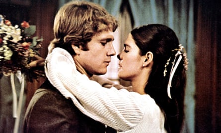 Ryan O’Neal and Ali MacGraw in Love Story (1970).