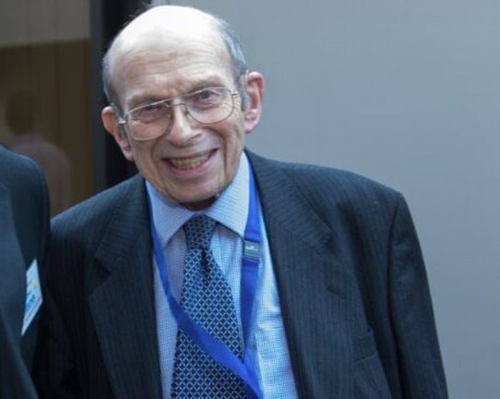 Sir Peter Hirsch obituary