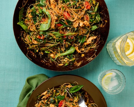 Meera Sodha's vegetable sukiyaki stir-fry in a wok and in a bowl