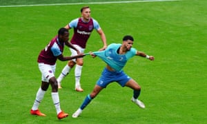 Dominic Solanke will need to thrive if Bournemouth are to succeed.