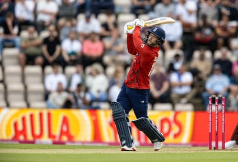 Ben Duckett wallops a six into the deep.
