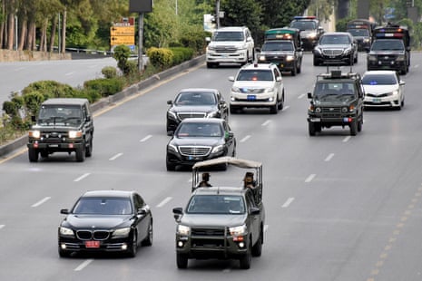 A convoy believed to be carrying the officials from Saudi Arabia.