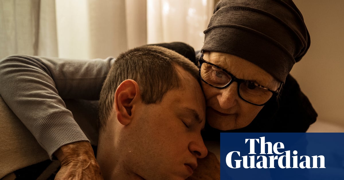 Sports writer and photographer win Quill awards for work for Guardian Australia