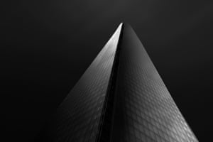 Black and White image of a skyscraper
