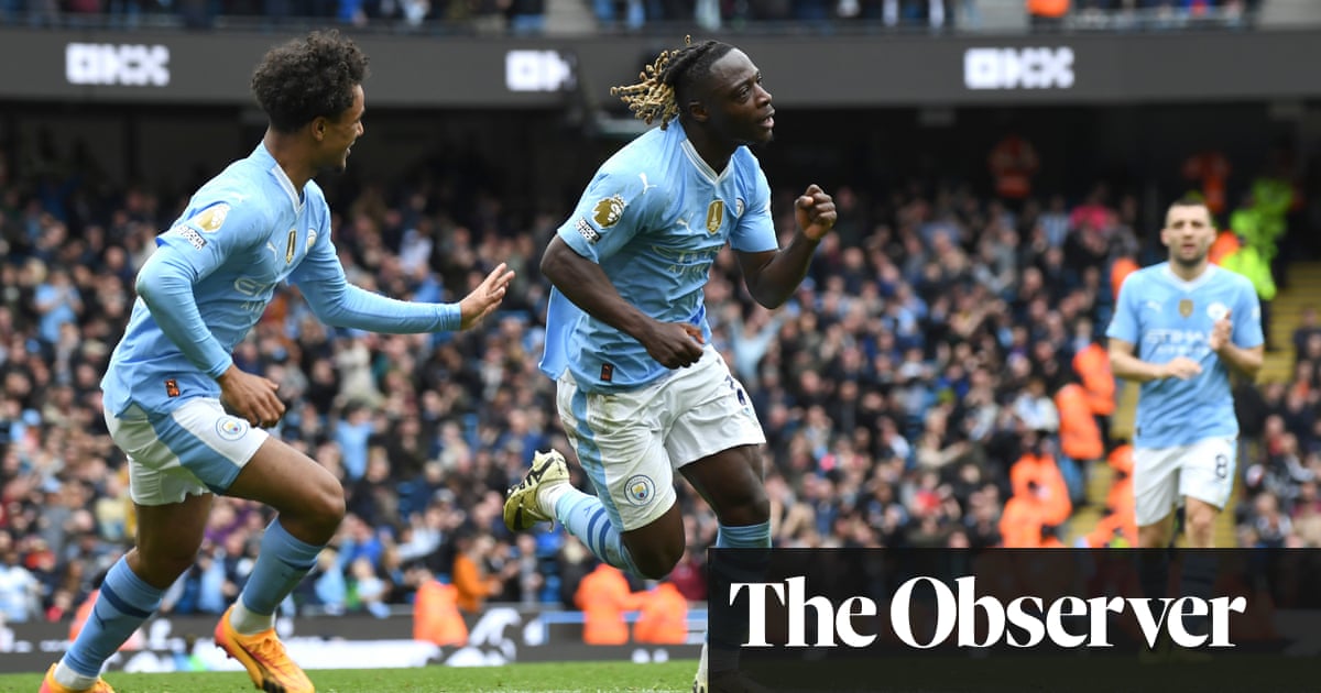 لاعبا مانشستر سيتي جيريمي دوكو وجوسكو جفارديول يكملان هزيمة لوتون | الدوري الممتاز لاعبا مانشستر سيتي جيريمي دوكو وجوسكو جفارديول يكملان هزيمة لوتون | الدوري الممتاز