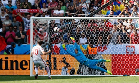 Poland’s Grzegorz Krychowiak scores during the penalty shootout to win the match.