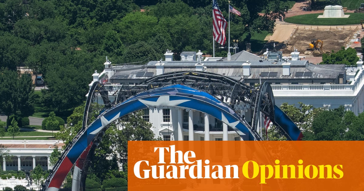 Can Trump win back young men with a UFC fight on his lawn? | Arwa Mahdawi
