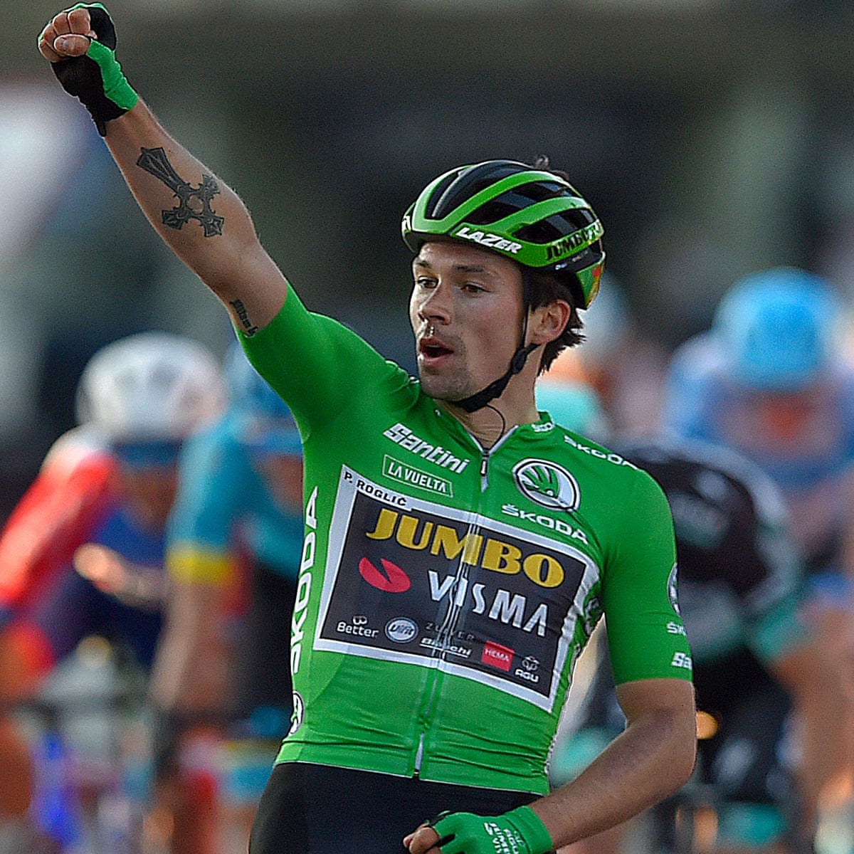 In tegenspraak Corroderen Dubbelzinnig Primoz Roglic takes Vuelta leader's jersey after unlikely stage victory |  Vuelta a España | The Guardian